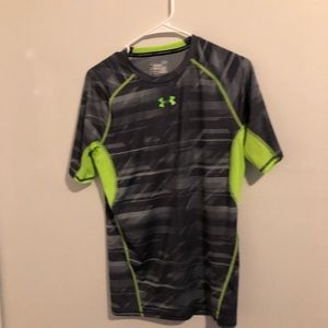 Under armour compression shirt {3/$25}